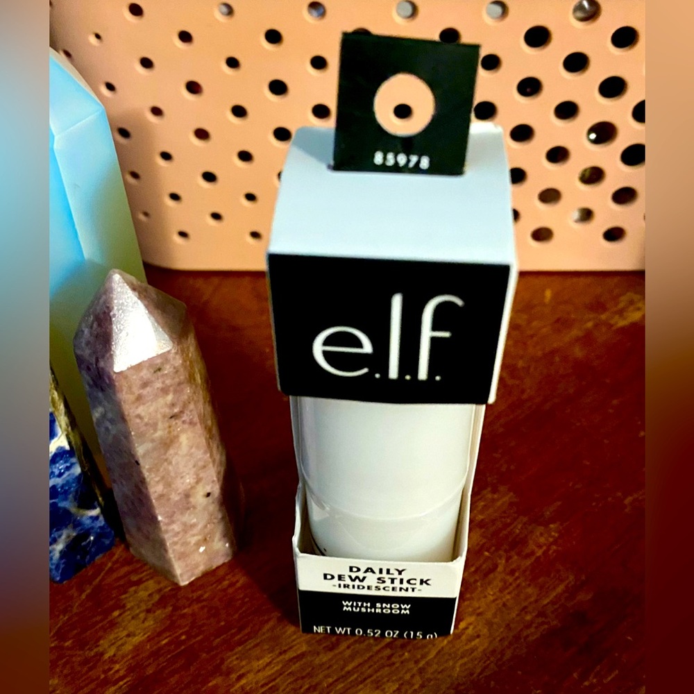 e.l.f. Daily Dew Stick - NIB